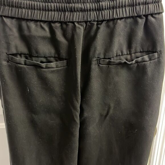 Workshop Black 100% Lyocell Pull-on Drawstring Capri Pants w/ Pockets- Medium - Picture 12 of 15